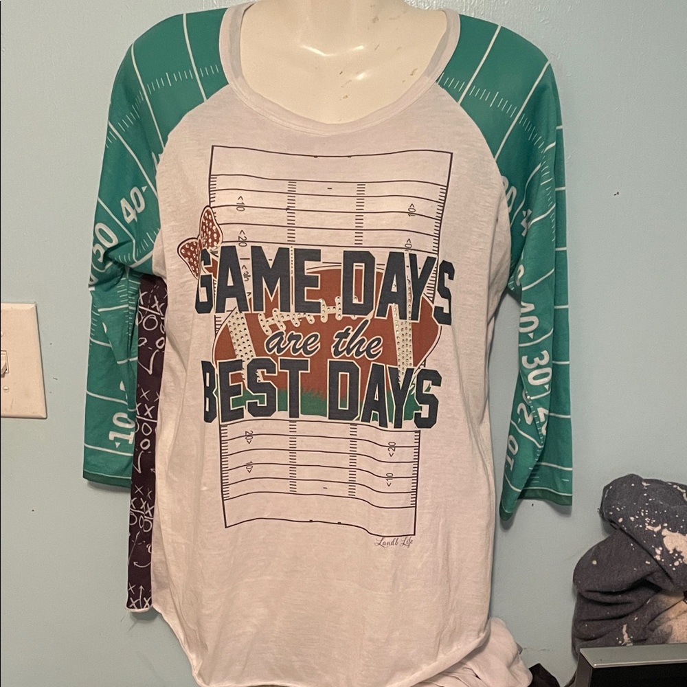 Game Day Graphic Raglan Tee